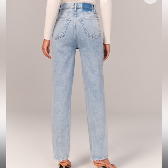 Abercrombie Criss Cross Jeans - Picture 4 of 9